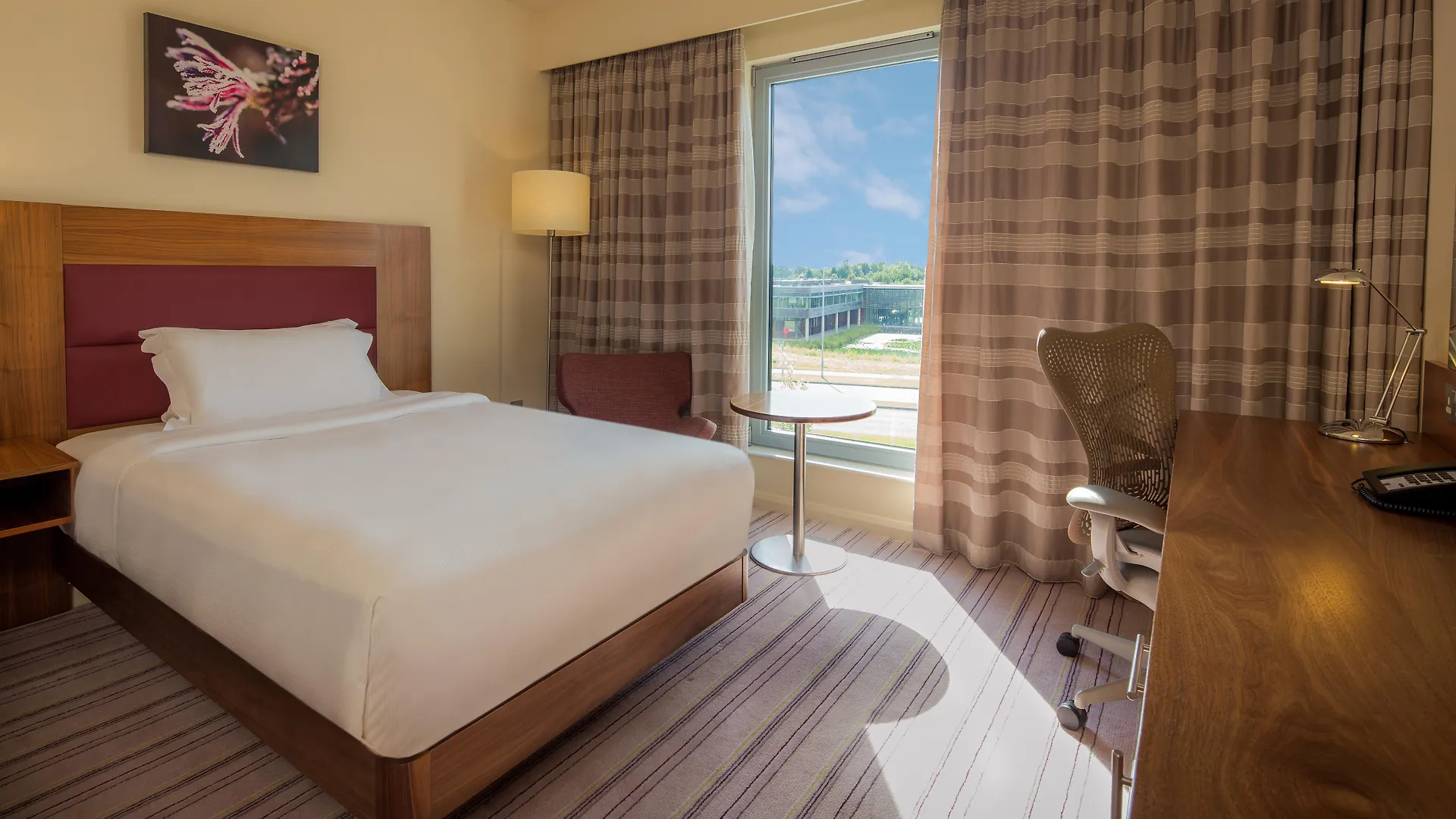 ***  London Luton Vale Hotel United Kingdom